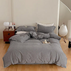 Scandinavian Overlock Striped Bedding Set - Gray