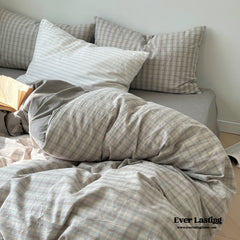 Soft Blend Plaid Bedding Set - Gray