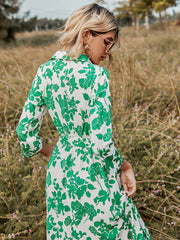 Vestido estampado con cordones