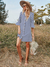 Vestido azul midi de rayas