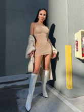 Vestido sin mangas con cintura lateral ahuecada y espalda descubierta