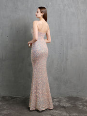 Vestido de noche de fiesta con lentejuelas coloridas