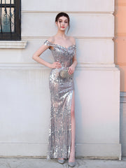 Vestido de banquete con cola de pez y cuentas