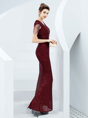 Elegantes langes, schmales Abendkleid mit Fischschwanz