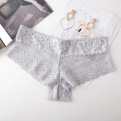 Conjunto de 4 bragas de encaje floral