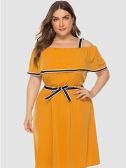 Vestido de tirantes de manga corta con cintura de color liso