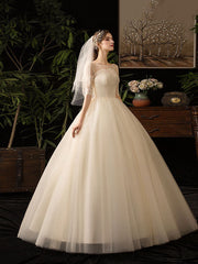 Vestidos de dama de honor sencillos y ligeros para bodas