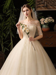 Vestidos de dama de honor sencillos y ligeros para bodas