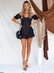 Vestido de un solo hombro en satén liso