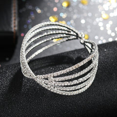 Brazalete de plata con diamantes