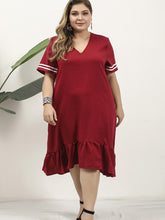 Vestido largo vintage informal con dobladillo rojo vino