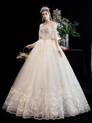 Vestido de novia sencillo con cola de un solo hombro