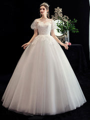 Vestido de novia de estudio de encaje pequeño