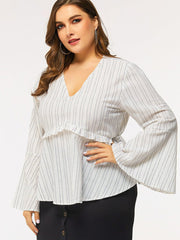 Blusa ajustada con cuello en V