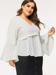 Blusa ajustada con cuello en V