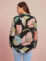 Camisa con solapa y dobladillo arqueado