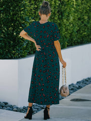 Vestido estampado con cuello en V