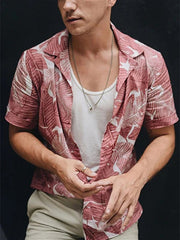 Camisa con estampado de hoja de arce