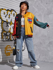 Chaqueta bomber con bloques de color y hombros caídos con gráfico de letras