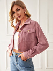 Chaqueta de pana con hombros caídos y bolsillo con solapa