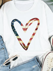 Camiseta de manga corta con estampado de silueta de corazón y bandera estadounidense