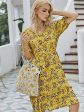 Vestido estampado ajustado de verano