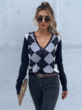 Strickjacke mit V-Ausschnitt