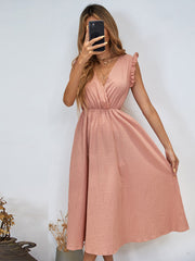 Kleid mit tiefer V-Taille