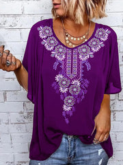 Camiseta con mangas con volantes y estampado étnico