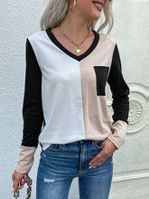 Camiseta holgada con cuello en V