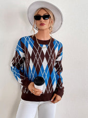 Gestrickter Pullover mit Rautenkaromuster