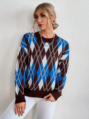 Gestrickter Pullover mit Rautenkaromuster