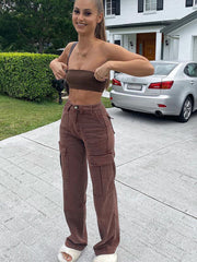 Lässige Basic-Jeans mit lockerer Passform und mittlerer Taille