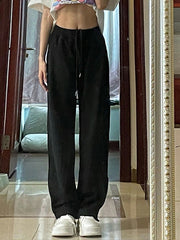 Schmale Sporthose mit geradem Bein