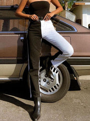 Schmale, gerade Jeans mit hoher Taille