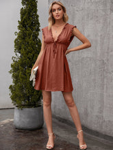 V-neck sleeveless dress
