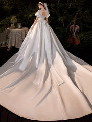 Vestido de novia de un solo hombro con temperamento