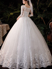 Vestido de novia francés sencillo y ligero