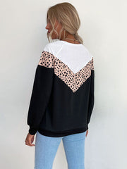 Round Neck Leopard Print Sweatshirt