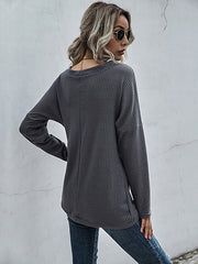 Einfarbiger, gestrickter Pullover mit langen Ärmeln innen