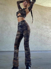 Bedruckter Hosenträgeranzug mit offenem Rücken und lockerem Schnitt