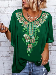 Camiseta con mangas con volantes y estampado étnico