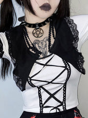 Top ajustado con empalme de encaje