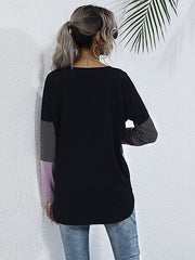 Camiseta morada con cuello en V y empalme