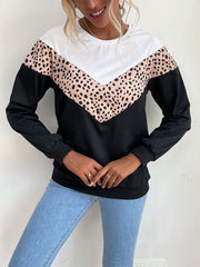 Round Neck Leopard Print Sweatshirt