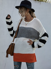 Suéter de punto con cuello redondo a rayas