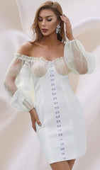 Weißes Minikleid mit Garnärmeln