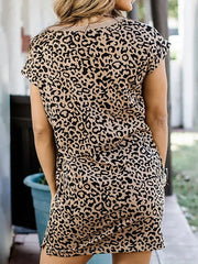 Vestido casual de casa con cuello redondo y manga corta con estampado de leopardo
