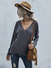 Einfarbiger, gestrickter Pullover mit langen Ärmeln innen