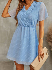 Mittellanger Rock aus Spitze mit Polka Dots